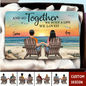 Retro Vintage Back View Couple Sitting Beach Landscape Personalized Wallet Card