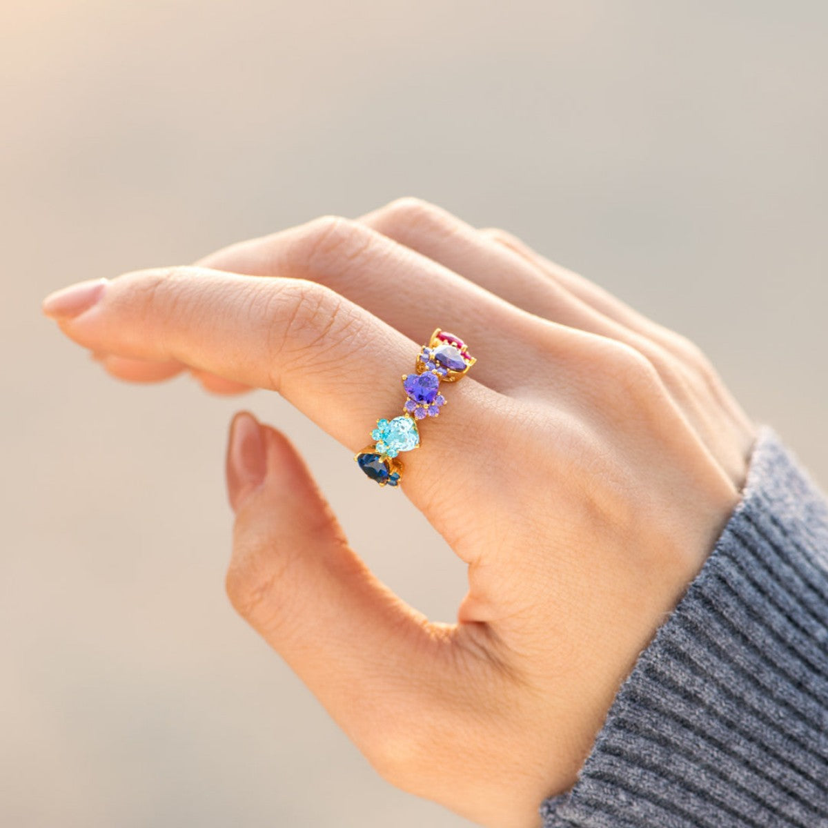 The Dog Mom Dog Paws 1-5 Personalized Birthstones Ring - Gift For Dog Lovers