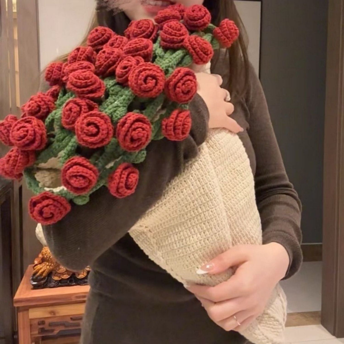 Hand-Knitted Rose Blanket - Gift for Mother's Day, Valentine's Day
